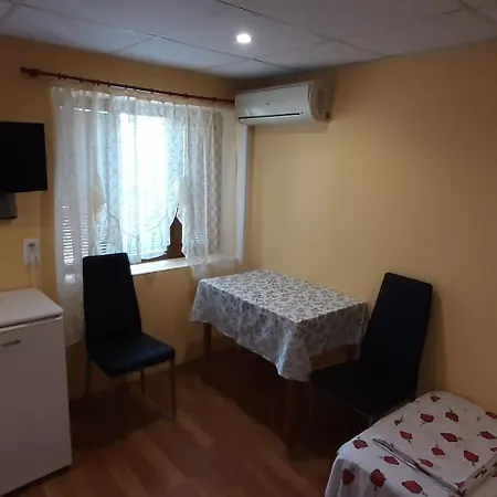 лорета-камен бряг *