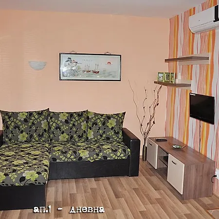 Nyaraló лорета-камен бряг *