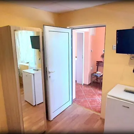 Nyaraló лорета-камен бряг