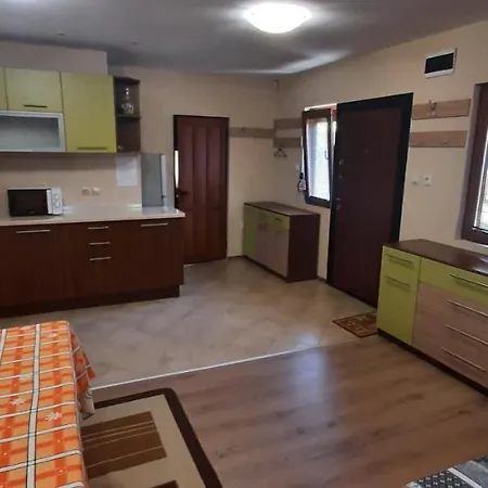 лорета-камен бряг *