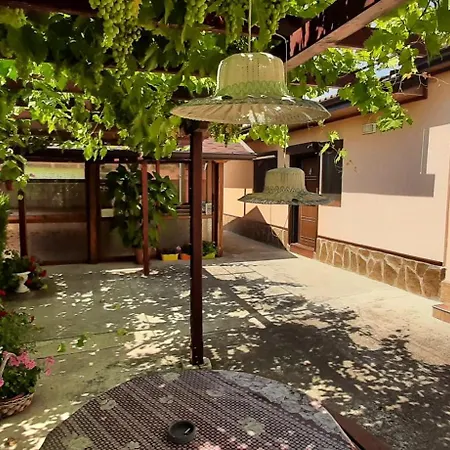 بيت للعطل лорета-камен бряг *