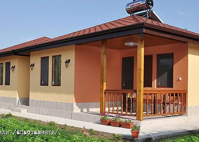 лорета-камен бряг Case de vacanță