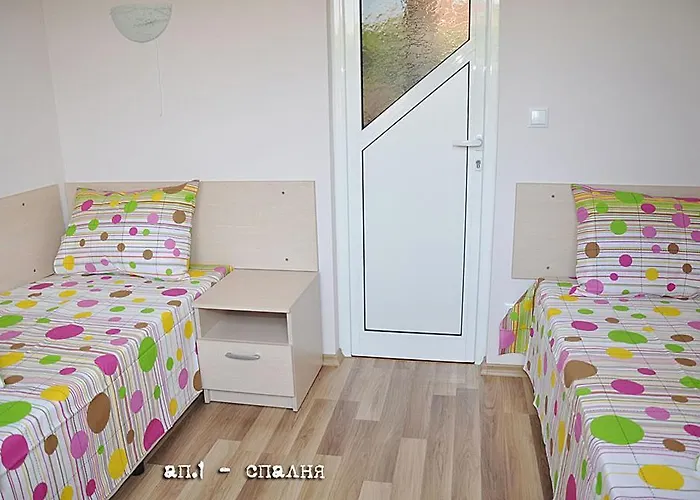 лорета-камен бряг Case de vacanță *