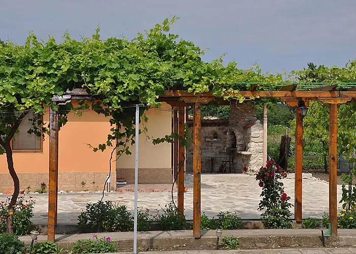 лорета-камен бряг Case de vacanță