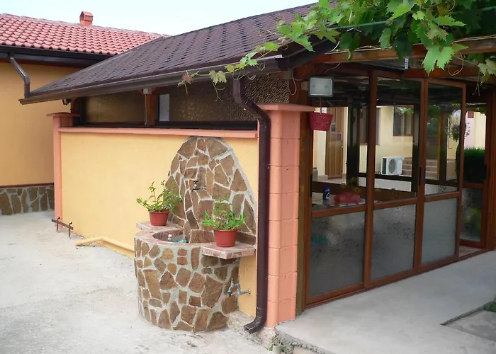 лорета-камен бряг Vakantiehuis Kamen Bryag