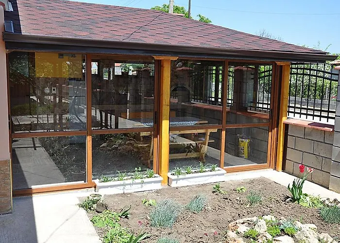 лорета-камен бряг Vakantiehuis Kamen Bryag