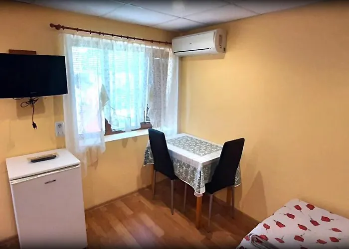 Case de vacanță лорета-камен бряг Kamen Breag