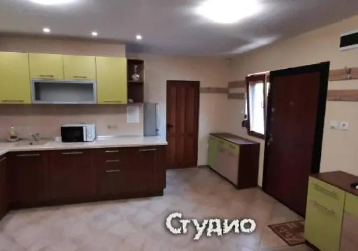 лорета-камен бряг *