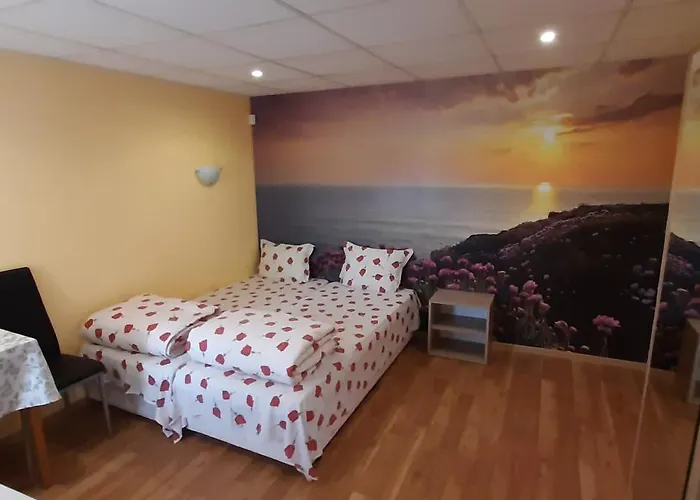 лорета-камен бряг *